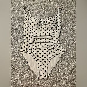 Nicole Miller swimsuit sz 14